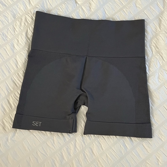 Set active sculpt flex biker shorts size small - Picture 1 of 3